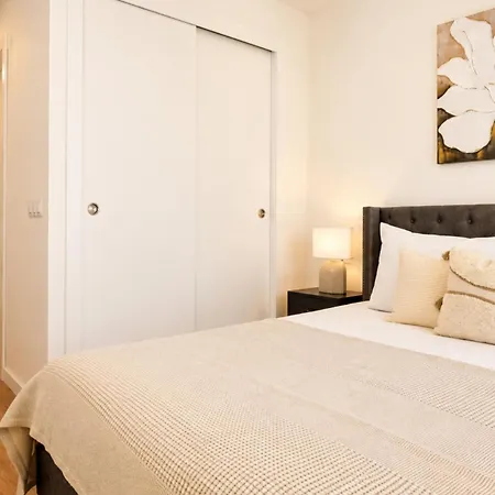 Apartman Stylish 3 Bed Habitat *